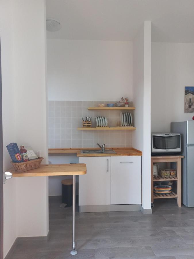 Appartamento Miralago Con Giardino Sul Lago Gavirate Eksteriør billede
