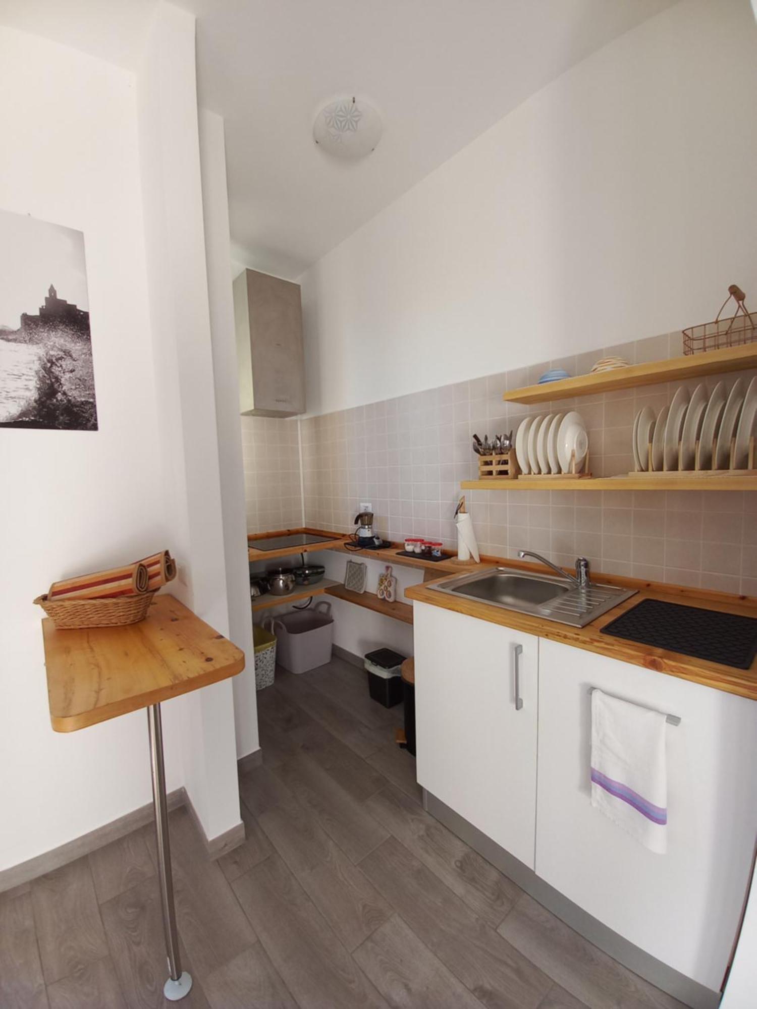 Appartamento Miralago Con Giardino Sul Lago Gavirate Eksteriør billede